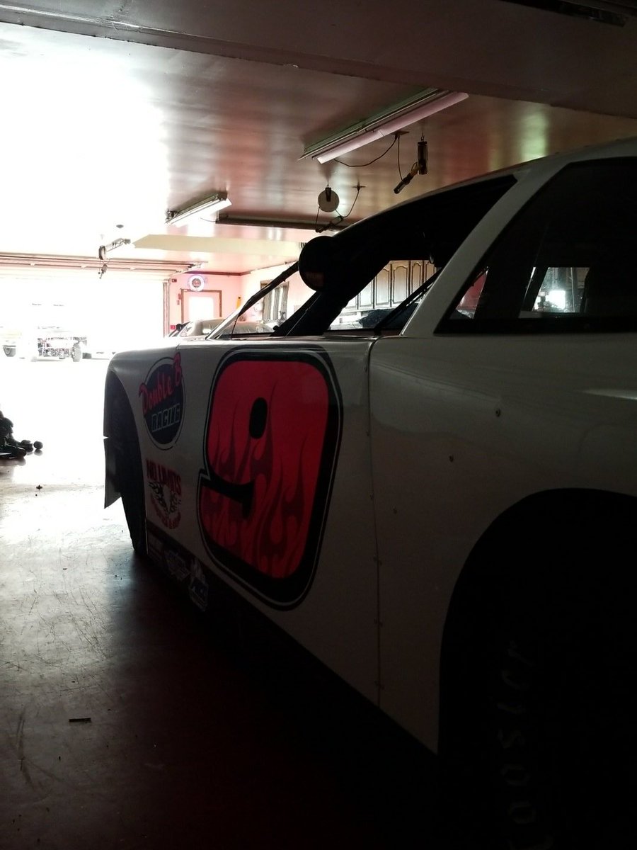 BraisonB's tweet photo. P7 last night at Luxemburg. Made large improvements to the car the last 2 nights. Now its time to go back to Slinger for the first time this year! Hope to see you there for the #AK MEMORIAL! https://t.co/hPM37He0LR