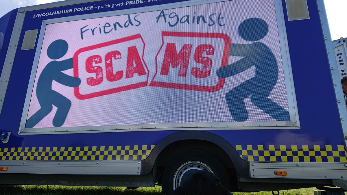 Aviation_Stu's tweet photo. Thank you @SpilsbyPrimary #jpcsos & former jpcso's @wass74 & @Mel_Standbrook for making @WoodhallSpaShow @lincspolice #FriendsAgainstScams event a success. Great to see everyone working hard having discussions to get the #ScamAware message out to our communities. #SaferTogether https://t.co/3NjKMbEmfk