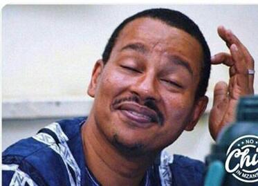 LessEgo_'s tweet photo. Is she wearing pumps? He must take her to pie city #DateMyFamily https://t.co/qZy1dgnFmQ