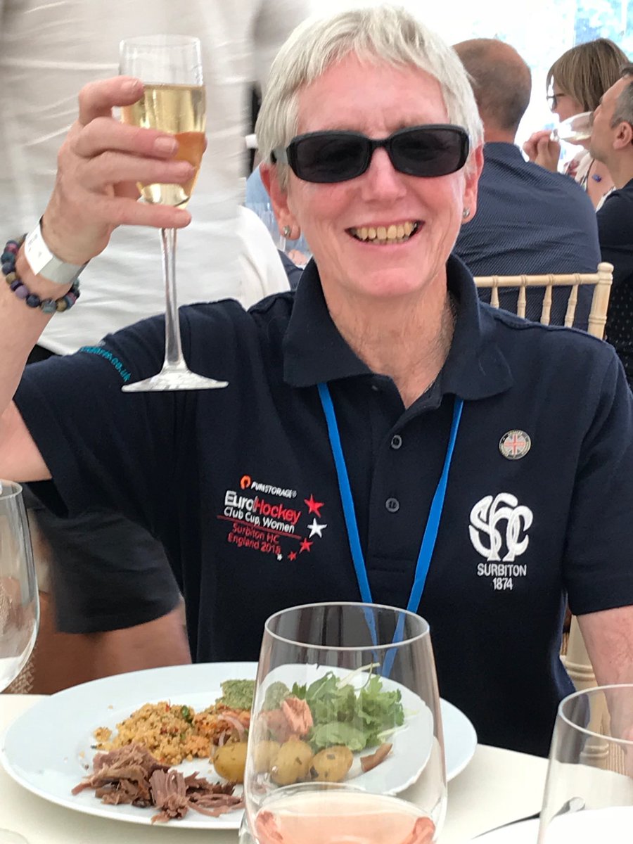 EleanorVic's tweet photo. At @SurbitonHC with the legend that is Wendy Beaney. Fantastic day here in the sun. #ehcc2018 https://t.co/1FjjUPYqSR