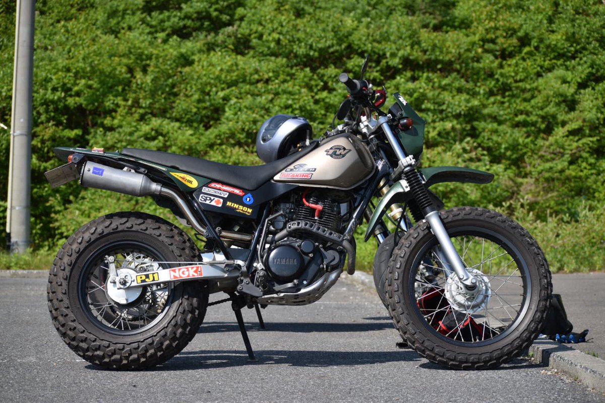 ざ バイクが増えたので新しくします Tw0とセロー225とdrz400sm乗ってます オフロード初心者です よろしくおねがいします オフロード バイク バイク乗りとつながりたい ざ バイクが増えたので新しくします Tw0とセロー225とdrz400sm乗ってます オフロード初心者です よろしくおねがいします オフロード バイク バイク乗りとつながりたい