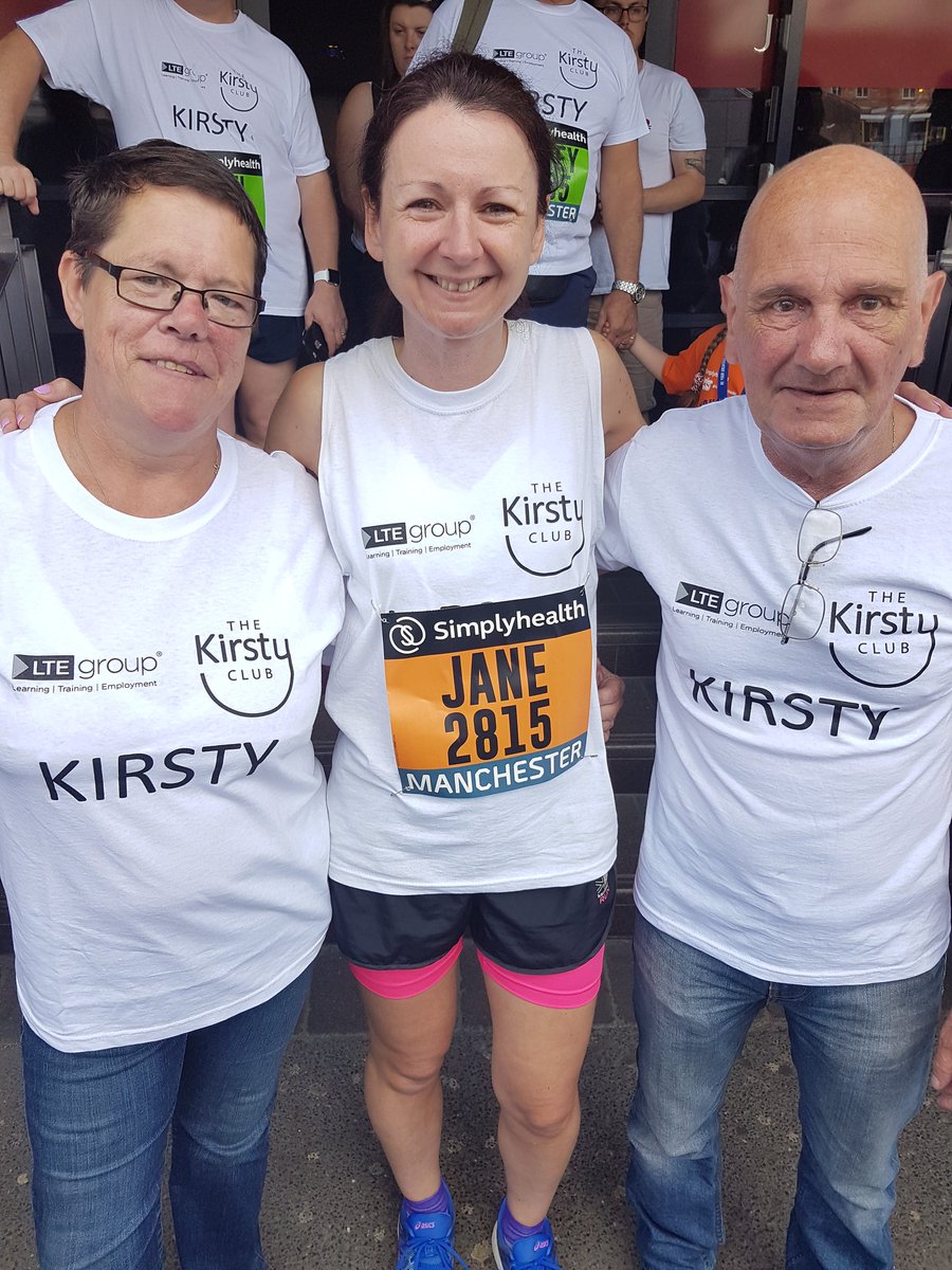 LTEgrp's tweet photo. So honoured to have Kirsty Howard's parents Steve and Lynn supporting our @LTEgrp runners today @thekirstyclub @FrancisHouseCH #HowardHouse #GreatManchesterRun @TheMcrCollege @ucenmcr @TotalPeople @Novuschange https://t.co/1X3VgUrSP3