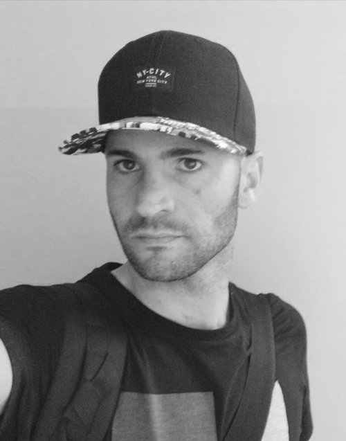 We had a chat with 2Acid. Talking all things music including his latest release, studio set up and much more.
Read Now > urunderground.com/interviews/f/i…