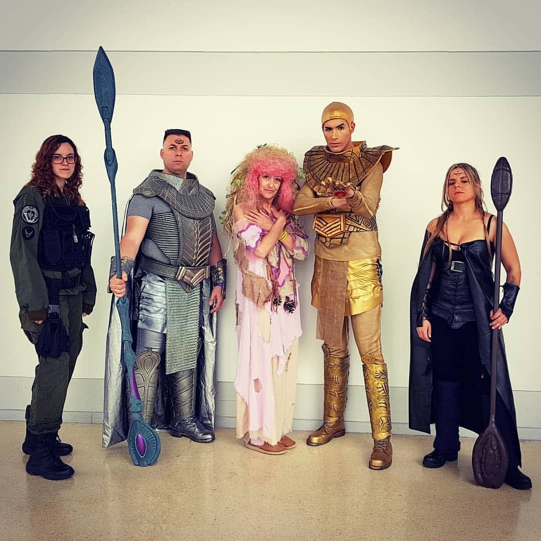 StargateLegend's tweet photo. 'Stargate Legend' in 'Montpellier Anime Game Show 2018' (France).
Stargate Legend en Montpellier Anime Game Show 2018 (Francia).
#stargate #stargatesg1 #stargatecommand #stargatelegend @cliffmsimon @actualApophis @iamchrisjudge @amandatapping @andersonrdean @BaronDestructo https://t.co/MMvJeqdzSv