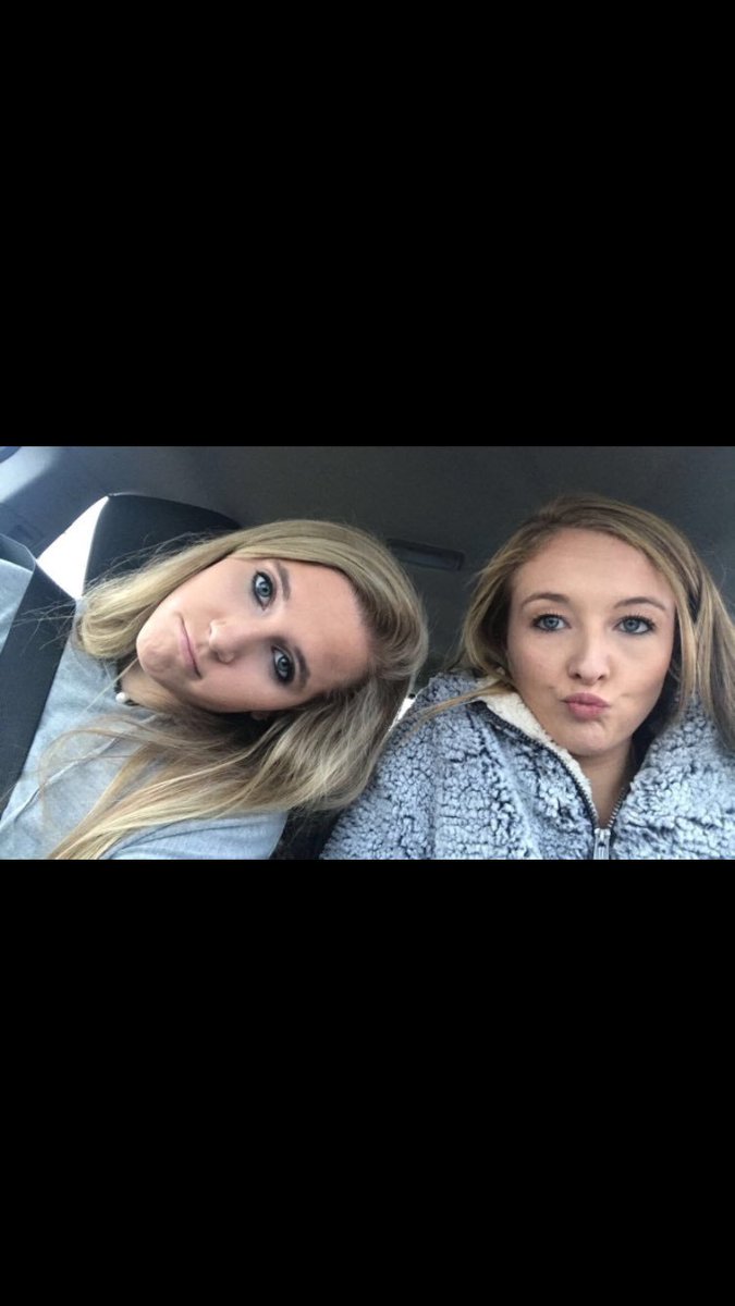 haileyap14's tweet photo. Happy birthday to my fav @livbrackett don’t know what I would do without ya 😗😗 love you lots livvy❤️ https://t.co/01f3ckjc2F