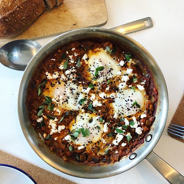 eatcolourfully's tweet photo. Aubergine shakshuka topped with feta (obviously) an untraditional homegrown oregano https://t.co/NGLaKHH8ma https://t.co/i2J5GXTNdt