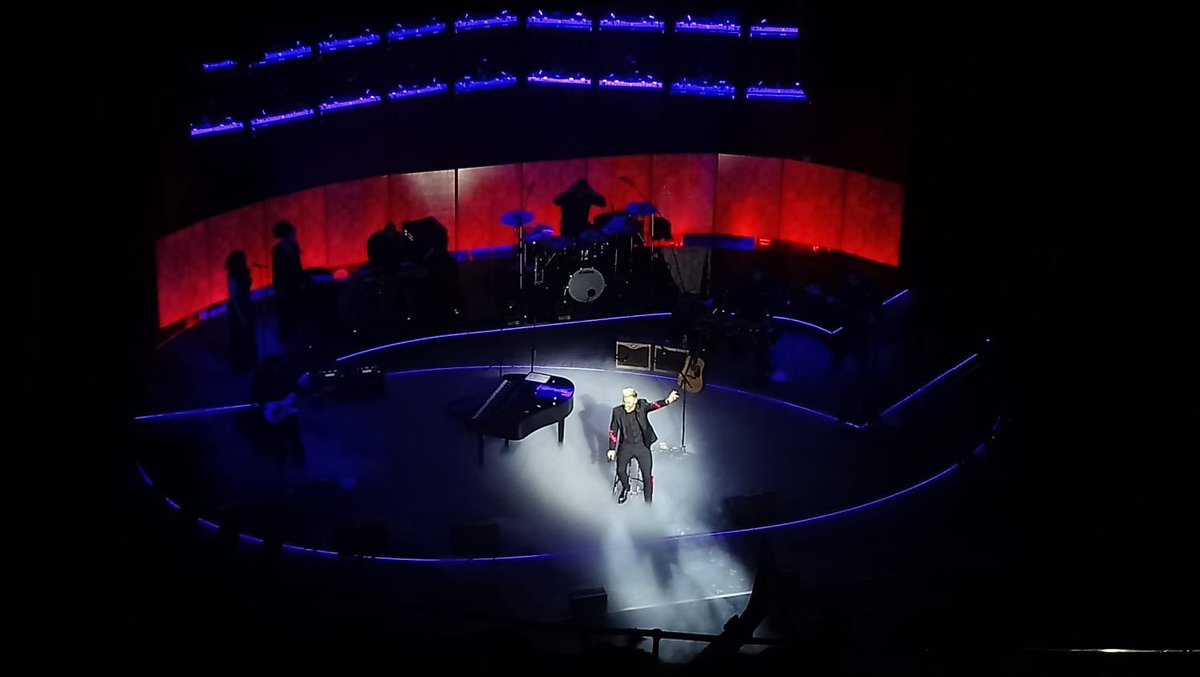 NevamindKate's tweet photo. Amazing gig last night at @LondonPalladium @GaryBarlow 😍😍😍 https://t.co/8jonmet2AT