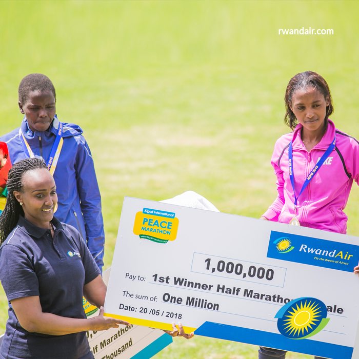 FlyRwandAir's tweet photo. Big shout-out to everyone who ran, jogged or walked in the #KigaliPeaceMarathon today!

As a proud sponsor, #RwandAir handed over the awards to the 1st, 2nd &amp; 3rd winner in the half marathon/female category.

#FlyTheDreamOfAfrica #KIPM2018 #Kigali #Rwanda https://t.co/EVylWcCOBH