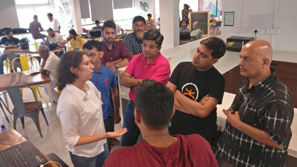 91springboard's tweet image. It’s Team Delta’s turn to pitch its idea to jury on how to bridge the gap between Mentors and Mentees using an #App based solution. #Techathon @giz_india @YourStoryCo