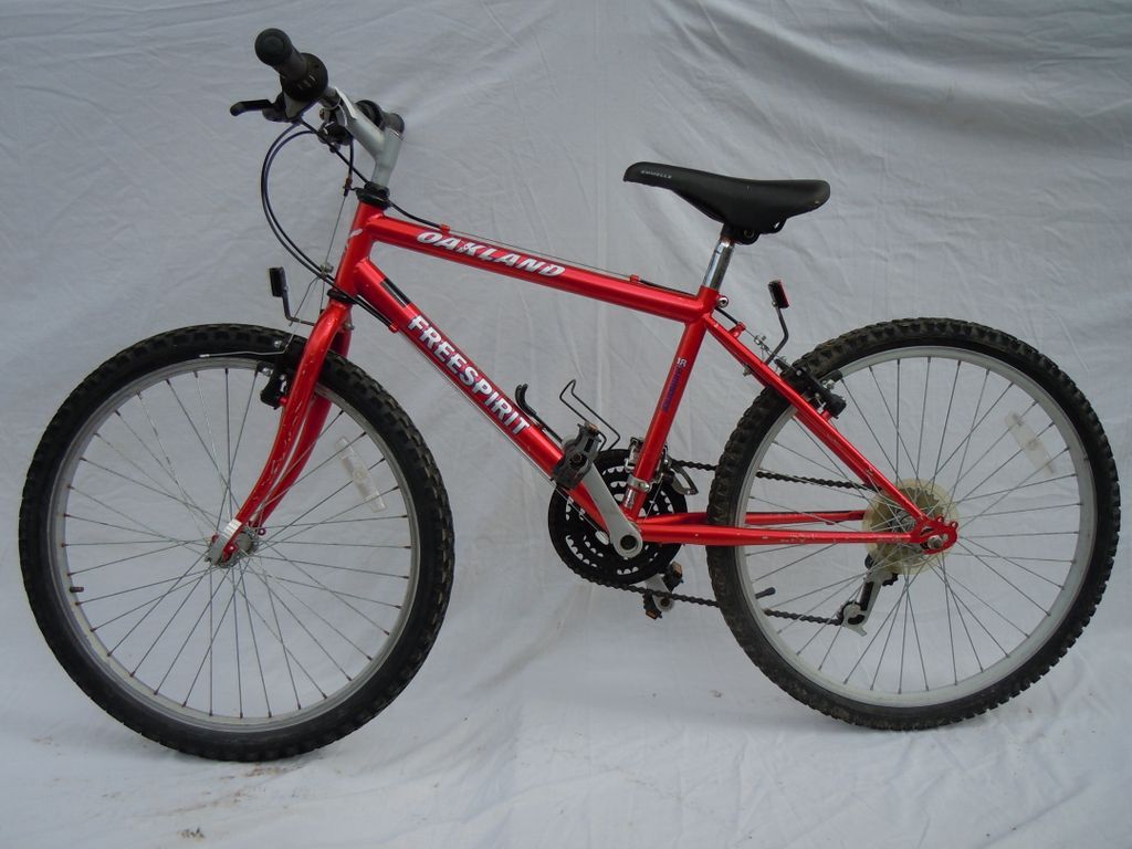 evans cycles trafford park