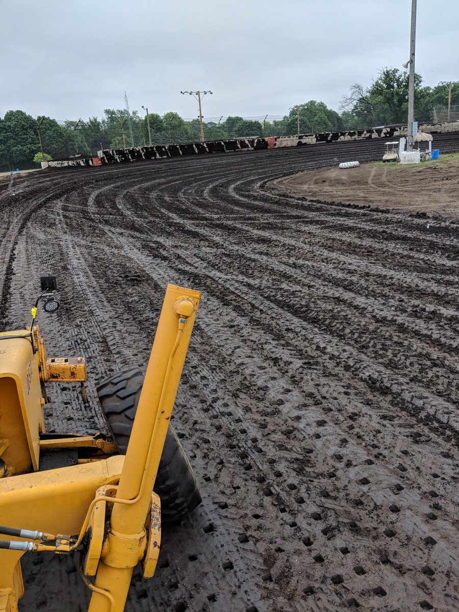 dirtchad's tweet image. #trackprep #FALS  Sunday morning fun