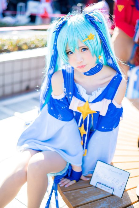 Twitterのコスプレ画像16