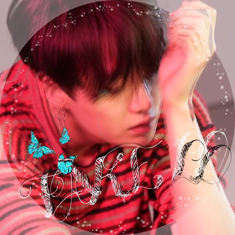 S1m6ZfNNm8X8JeC's tweet photo. これ作ってみました

どーぞ！

#IVoteBTSBBMAs

1枚目はホーム画と2枚目はアイコンかな https://t.co/lpCuKENSUs