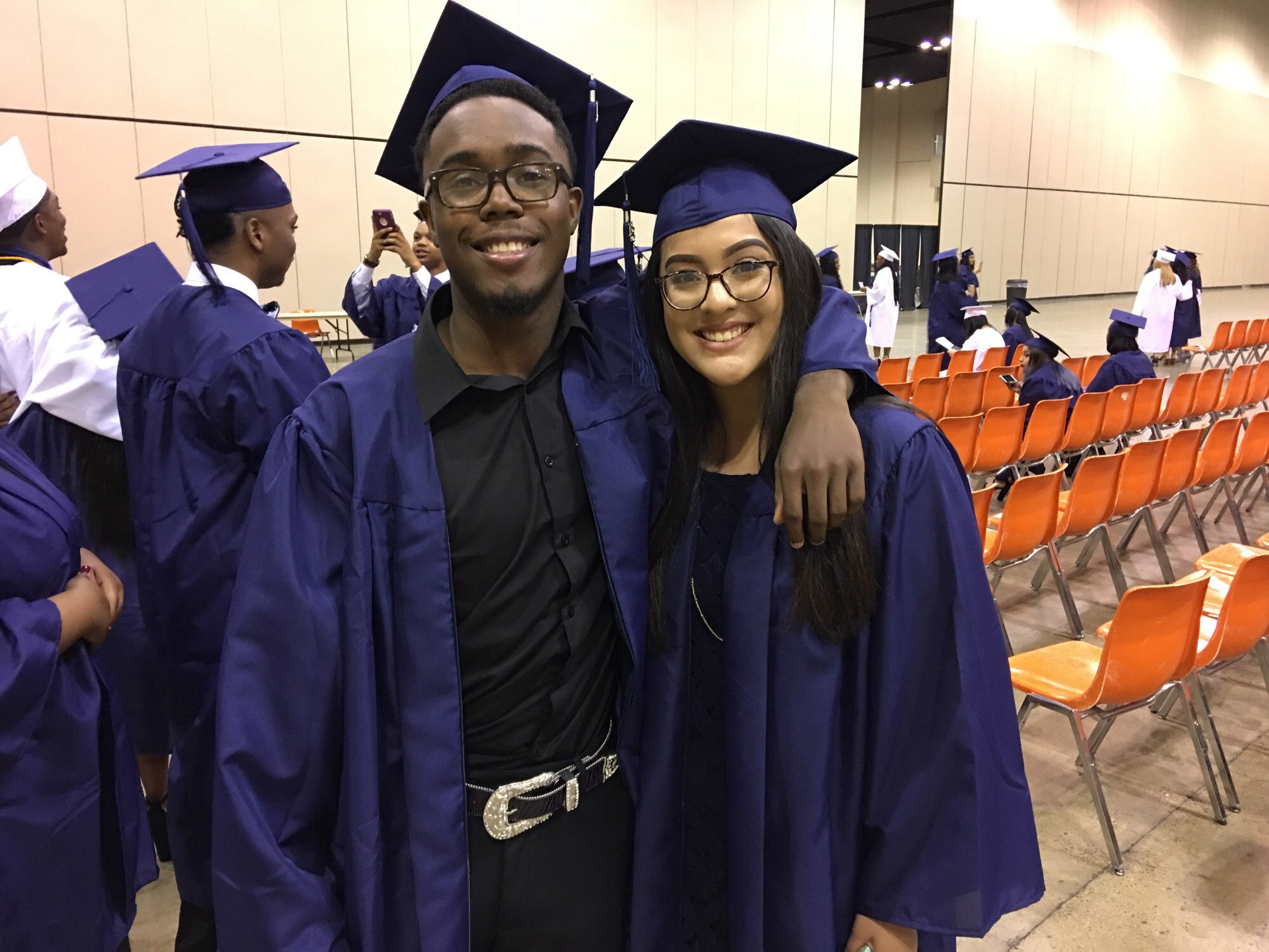 88.5FM & C19TV on Twitter "Today’s Graduation Coverage White Station