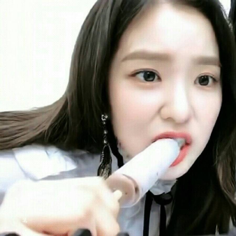 🍦— Nomnomnom 
[[ Gallery Sye #4 ]]