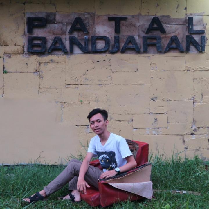 rendrano33's tweet photo. I am streaming on Cube TV，check it out #Cube TV# https://t.co/aaIz4RU7XW https://t.co/oMYymgsUqe
