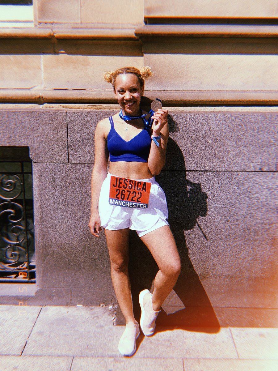 jnoahmorgan's tweet photo. GUYS I RAN A HALF MARATHON! ✨🐝
Thank you @SimplyhealthUK for a bee-utiful day 💕🙏🏽
#GreatManchesterHalf #RunForManchester https://t.co/HnHCQWtaZ7