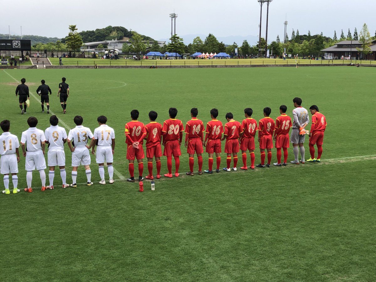 沖永良部高校サッカー部 高校総体1回戦 鹿児島高専3ー1沖高 得点者 佐々木