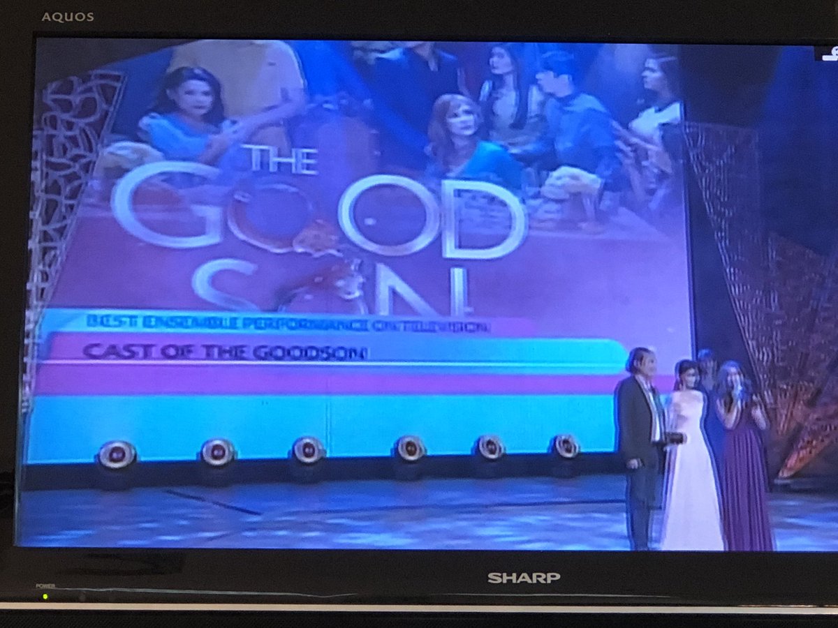 syraventuranza's tweet photo. Sir Ronnie x LOISA x Alexa
#LoisaAtGuillermoAwards2018
#LoisaAndalio #HazelCastillo https://t.co/ZLMRPE1fPv