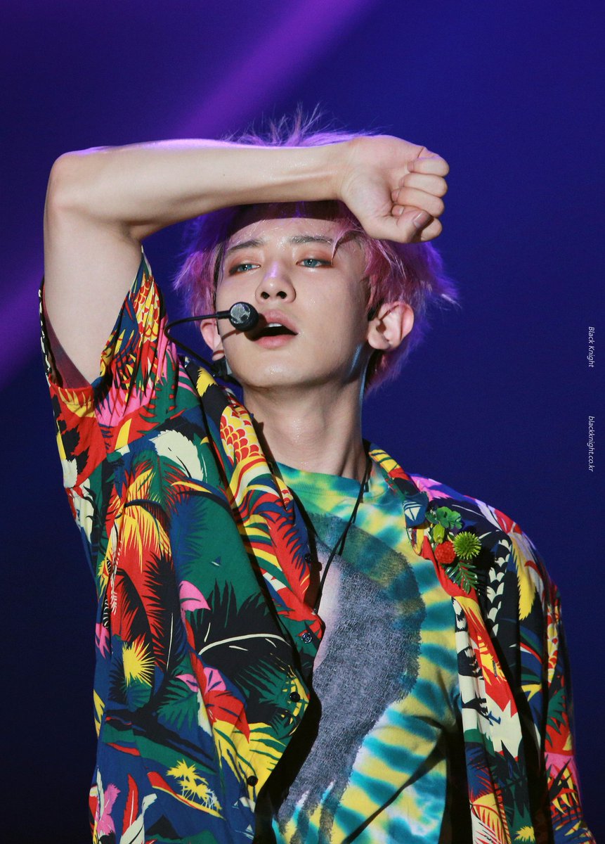 chanyeol pics tweet media