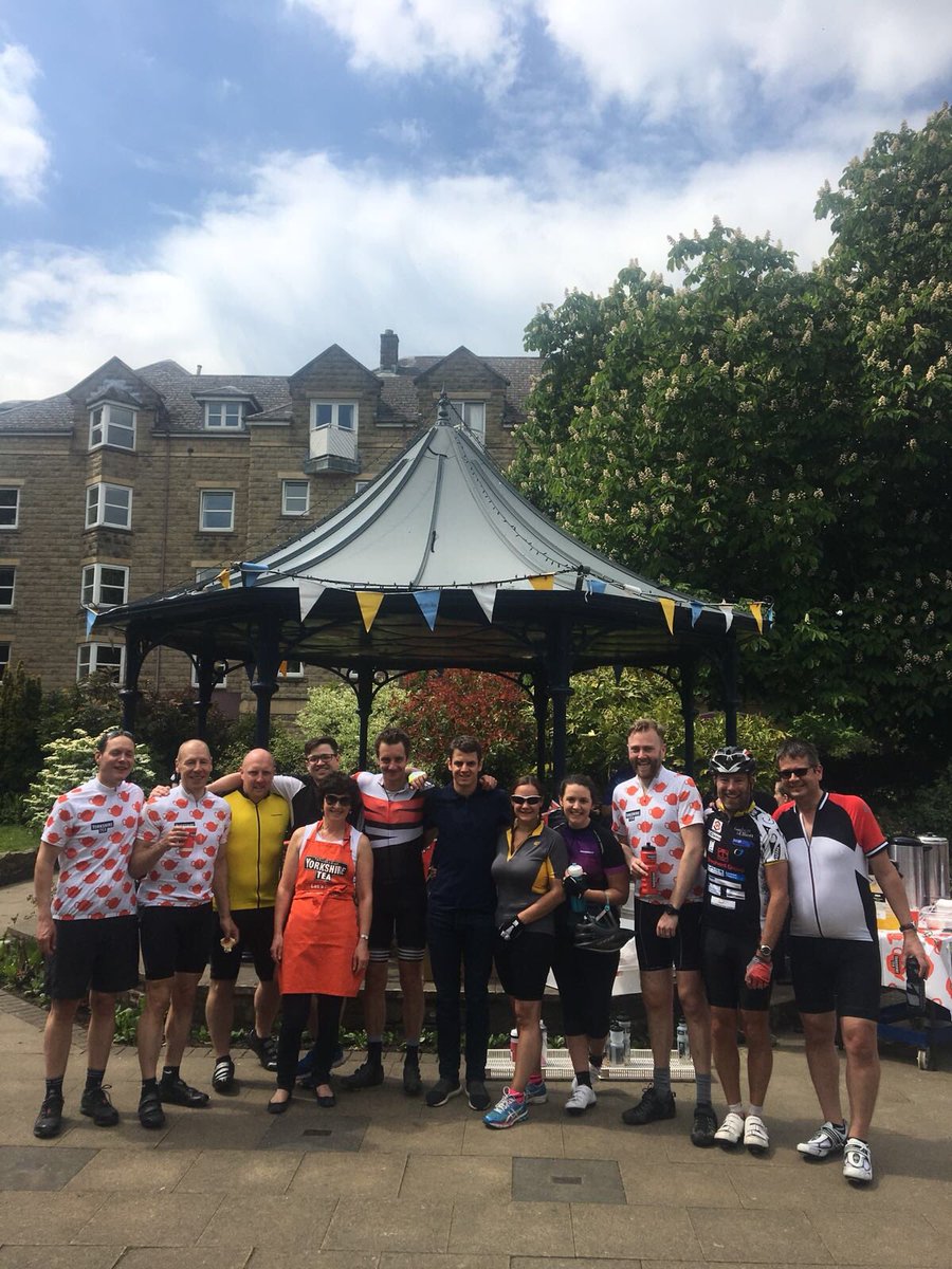 Lovely to join in with the @Bettys1919 and <a href="/YorkshireTea/">Yorkshire Tea</a> #Rascalride today. Could a mid ride stop get any better?