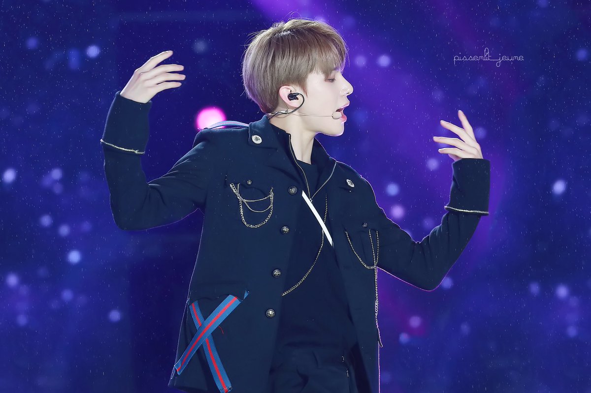 19980219net's tweet photo. #NCT #정우 #JUNGWOO https://t.co/VBCT4Xd1PX