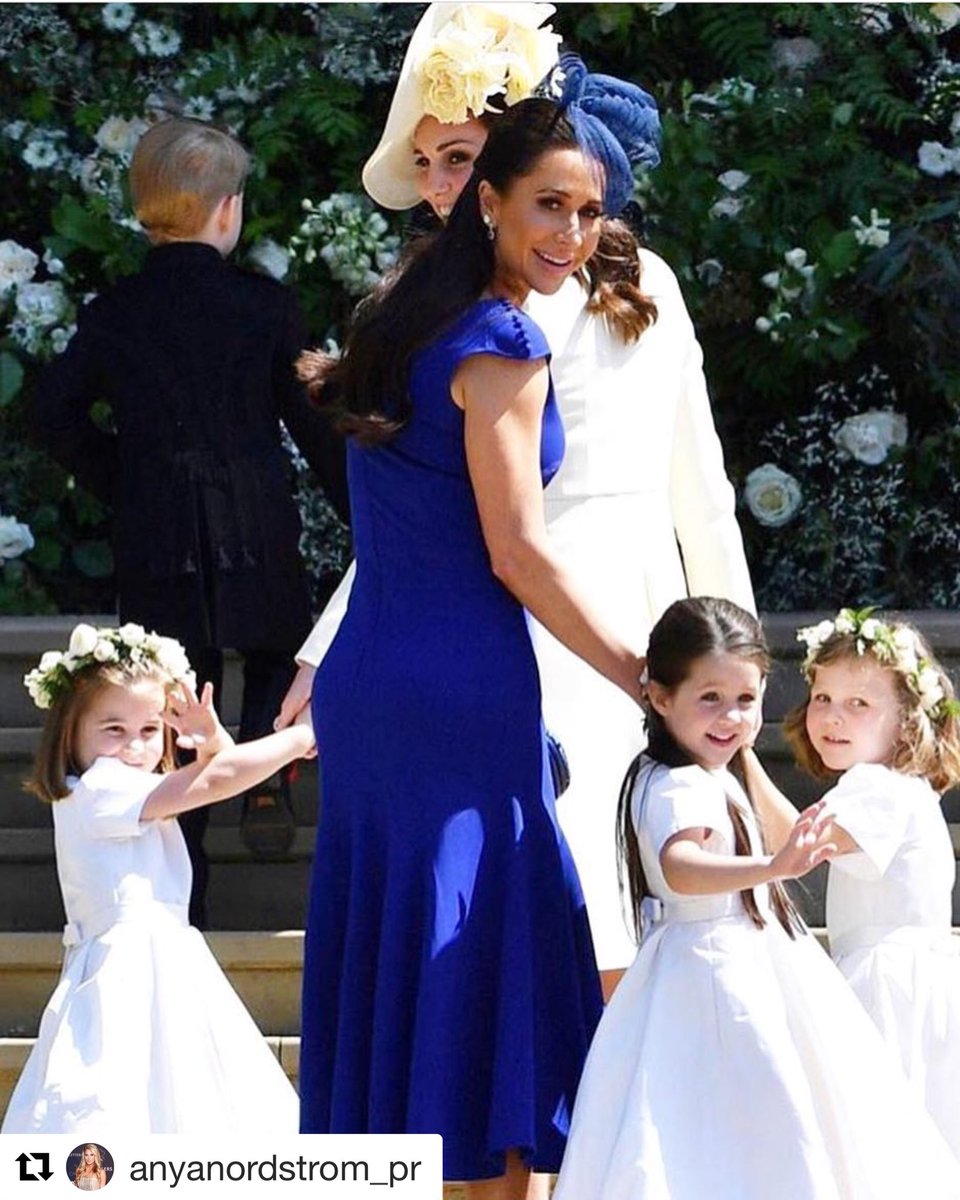 The epitome of #WearCanadaProud ! <a href="/jessicamulroney/">jessica mulroney</a> was absolutely stunning in <a href="/dicarlocouture/">Antoinette Di Carlo</a> at the #RoyalWedding yesterday !