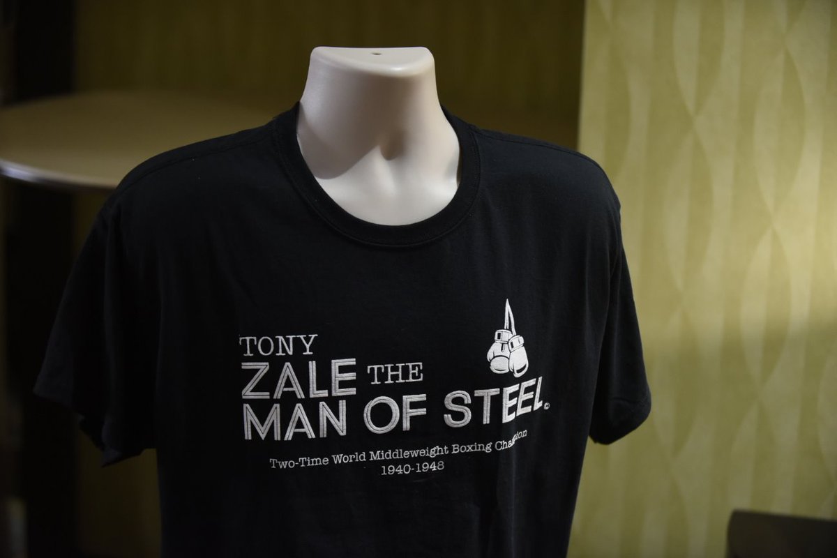 CraigHoukBoxing's tweet image. Ted Zale at Indiana Boxing Hall of  Fame @BOXINGHALLOFAME  @BoxingHall as Tony Zale is now a  Inductee @BoxerZale  @ringevents @IndyStarSports  @indystar  @indysportsdaily .