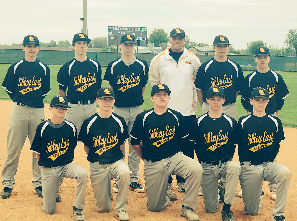 halverson03's tweet image. Conference Tourney Champs!