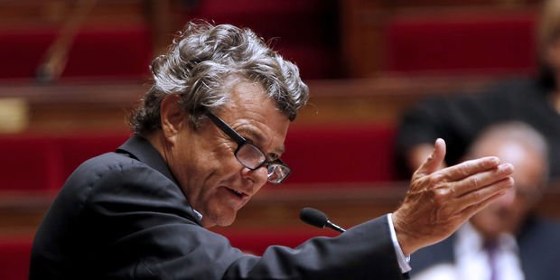 Le JDD (@leJDD) on Twitter photo 2018-05-20 14:06:40 Borloo sur son plan banlieues: Ils prennent le risque de créer un problème politique là où il n’y en avait pas lejdd.fr/politique/borl… Borloo sur son plan banlieues: Ils prennent le risque de créer un problème politique là où il n’y en avait pas lejdd.fr/politique/borl…