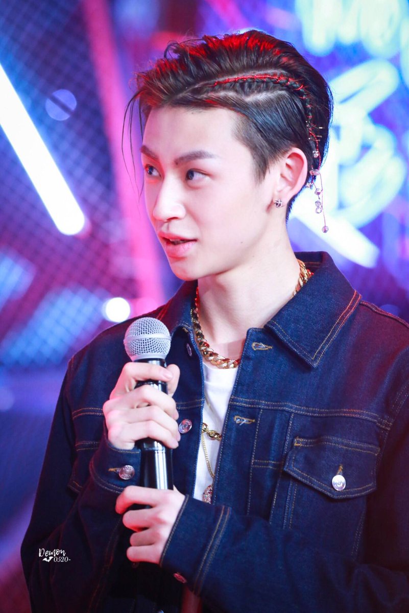 小鬼 达琳در توییتر 今天的你小鬼乃酷 小鬼的生日会 0518 小鬼 小鬼王琳凯 王琳凯 เส ยวก ย Xiaogui 小鬼王琳凯05生日快乐 Happylilghost19thbday