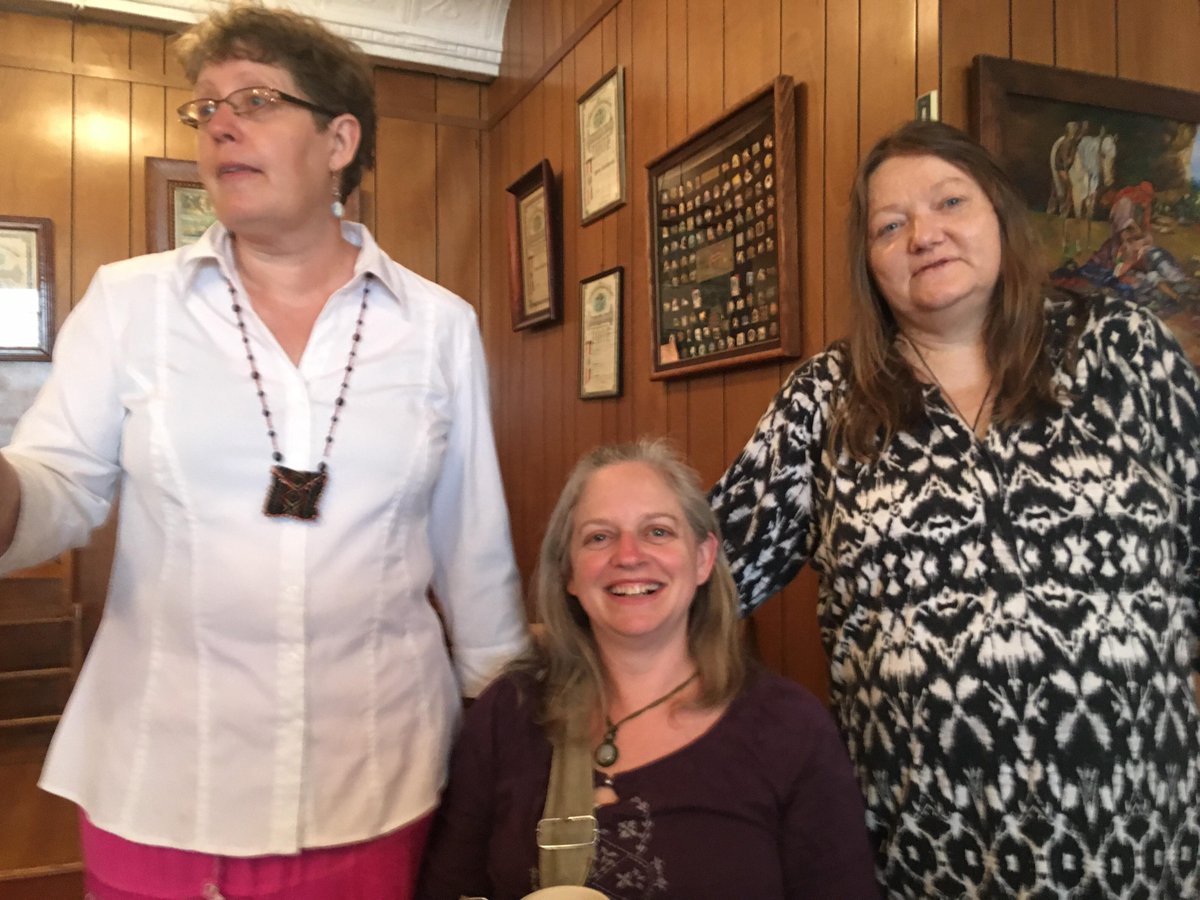 OddFellows38's tweet photo. May Odd Fellowship Potluck and Birthday Party.. we had a blast, y'all should come join us! #friendshiplovetruth #fraternalorder #IOOF #oddfellowship #oddfellows
@HilliardBlythe @DillonCulbreth @momtosweetpea https://t.co/KusIkYSphT