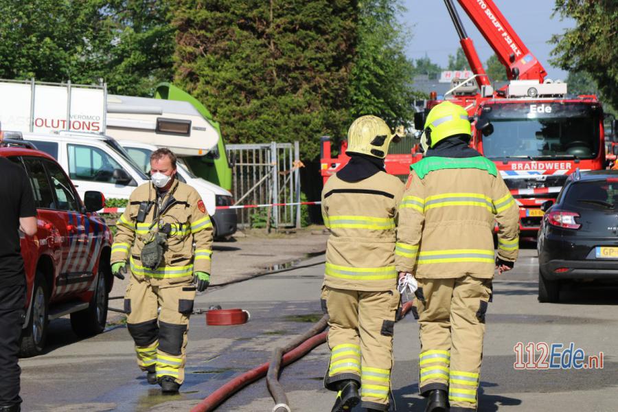 🚨 Asbest na brand in #Ede toch op meer plekken dan gedacht 112.press/QTV1TF 112Ede https://t.co/0XcUucSD3A