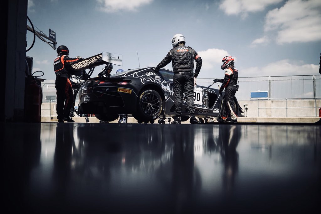 NicoBastian_BAS's tweet photo. We didnβt finish the race π₯
Even more disappointing after the team put so much effort to change the car 1 hour before the start of the race.
Thanks to @AKKAASPTEAM!
In 2 weeks we will fight back in Paul Ricard π€¨πͺπΌ
#blancpaingt #mercedesamg #mercedesamgmotorsport #thunderone https://t.co/tVmFtVC5EU