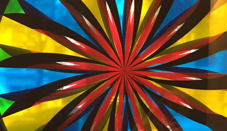 CulturalKings's tweet image. Are you a carer of someone with #dementia? Take part in the Chromotrope #familyworkshop as part of @KingsCollegeLon #ArtsinMind festival where you'll create colourful magic lanterns and learn about the science of dementia. 5 June, 12:00-13:00 #DenmarkHill ow.ly/JYuD30jT6pz