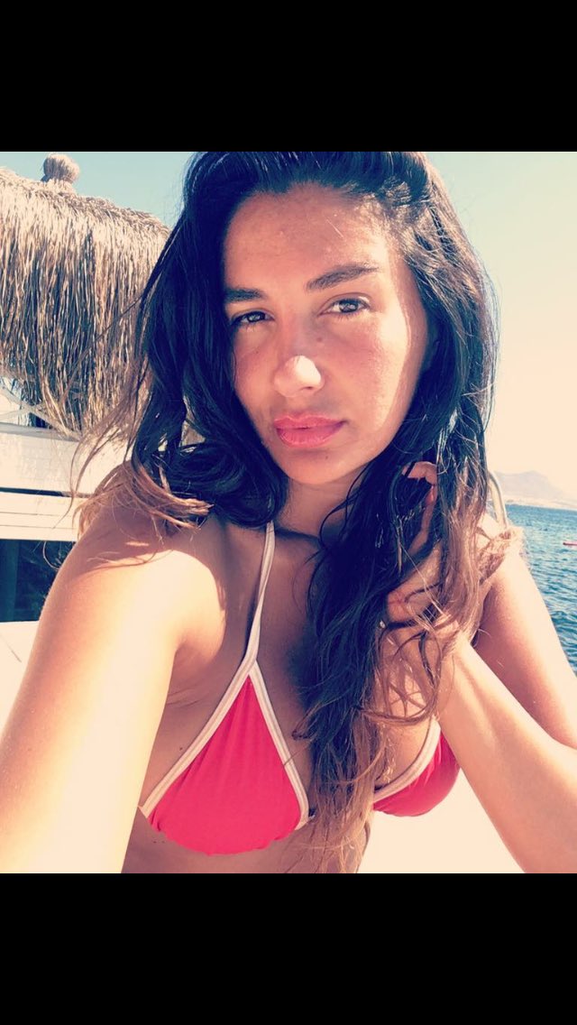nilay_dorsa's tweet photo. ⛱ https://t.co/Y8w7tEn65p