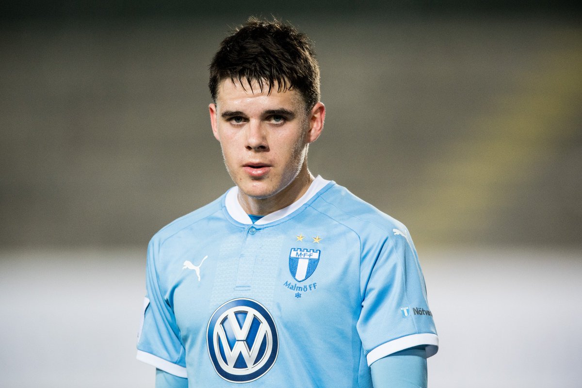 Malmo_FF's tweet photo. Idag gör Samuel Adrian sin första allsvenska match från start. Kör hårt! https://t.co/EKT6E8SDTQ