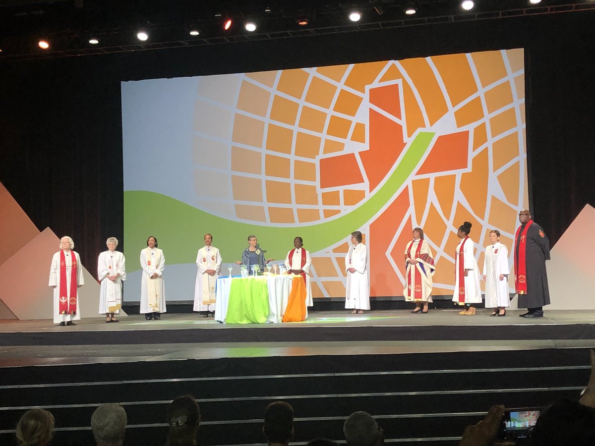Gammon1883's tweet photo. UMC Woman Bishops! @UMWomen #umwassembly2018 https://t.co/prD5UhKAZT