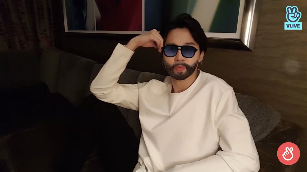 outromelis's tweet photo. He’s so adorable I can’t 😍🔥❤️ @BTS_twt #iVoteBTSBBMAs https://t.co/h5sziinR7m