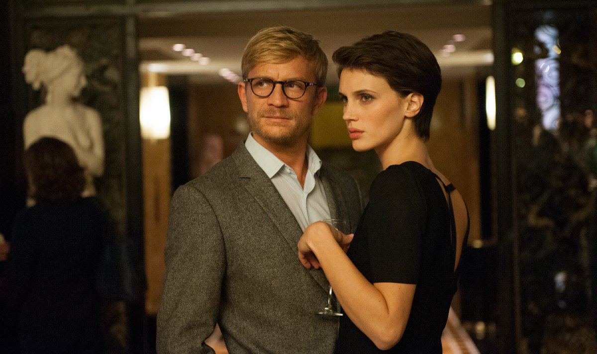 ¿Aún no viste #Amantedoble? Si estás en #Rosario no dejes de verla este fin de semana en Cines Del Centro, con funciones diarias a las 17:05 y 21:10 ¿Estás preparado para este thriller impactante? #sexo #erostismo #cinefrancés 😇💞