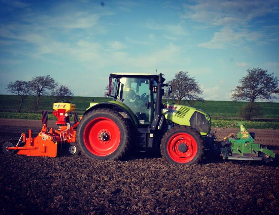 poldergoed's tweet image. Met deze combi word de nieuwe  CR12 van @RavenPrecision raven getest, door onze 77 jarige chauffeur 👍