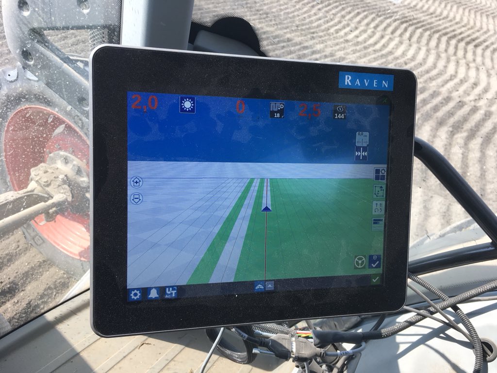 poldergoed's tweet image. Met deze combi word de nieuwe  CR12 van @RavenPrecision raven getest, door onze 77 jarige chauffeur 👍