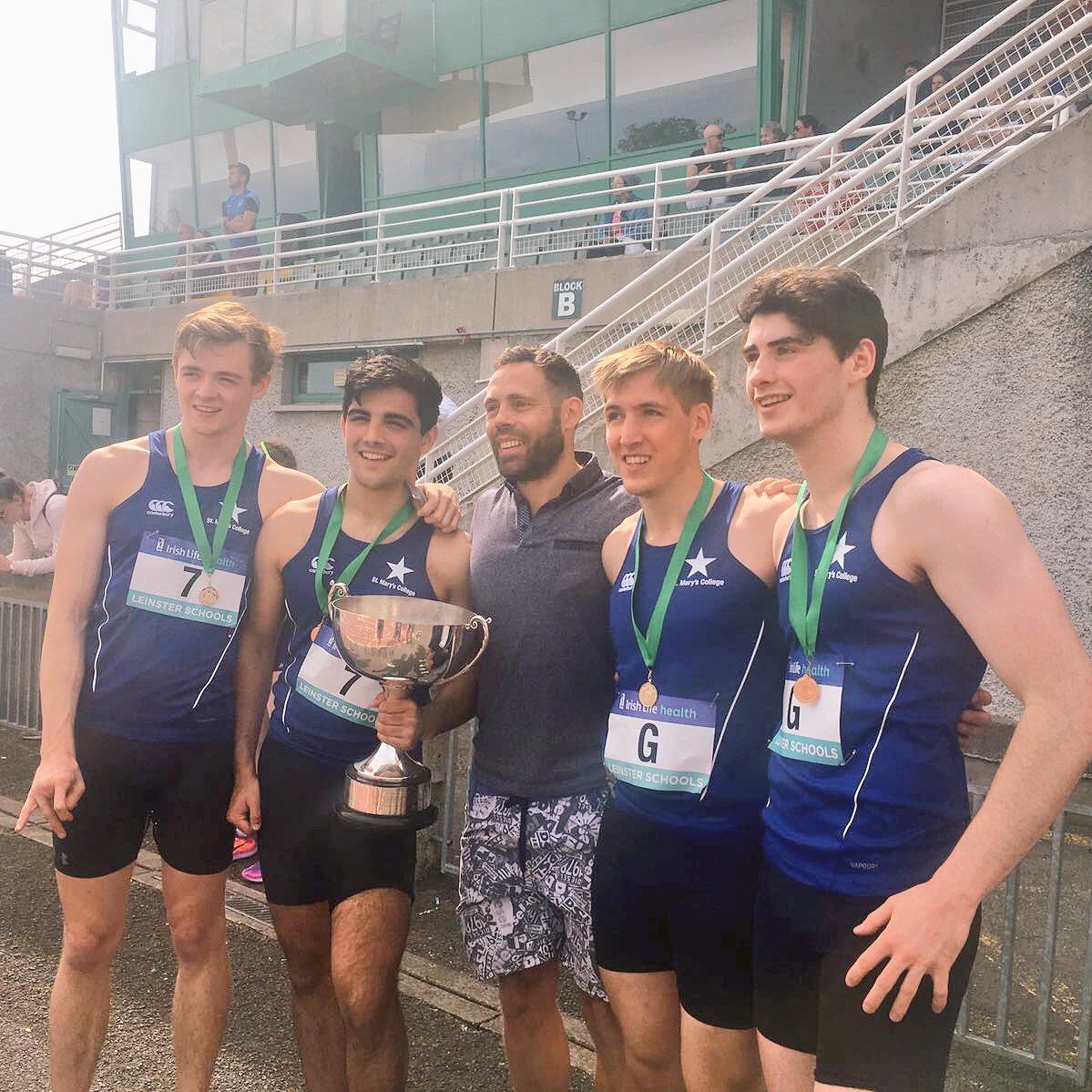 Dubsportsclinic's tweet image. Congrats to @StMarysCSSp on taking the Senior 4x100m title at yesterday's @LSAU18 for the first time since 1998 when coach @CoachOppermann ran the anchor leg!#LeinsterSchools2018