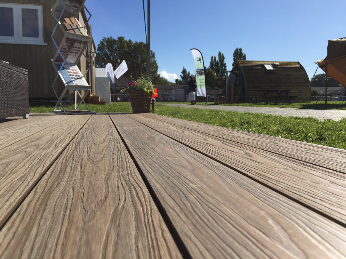 Qualdeck tweet picture