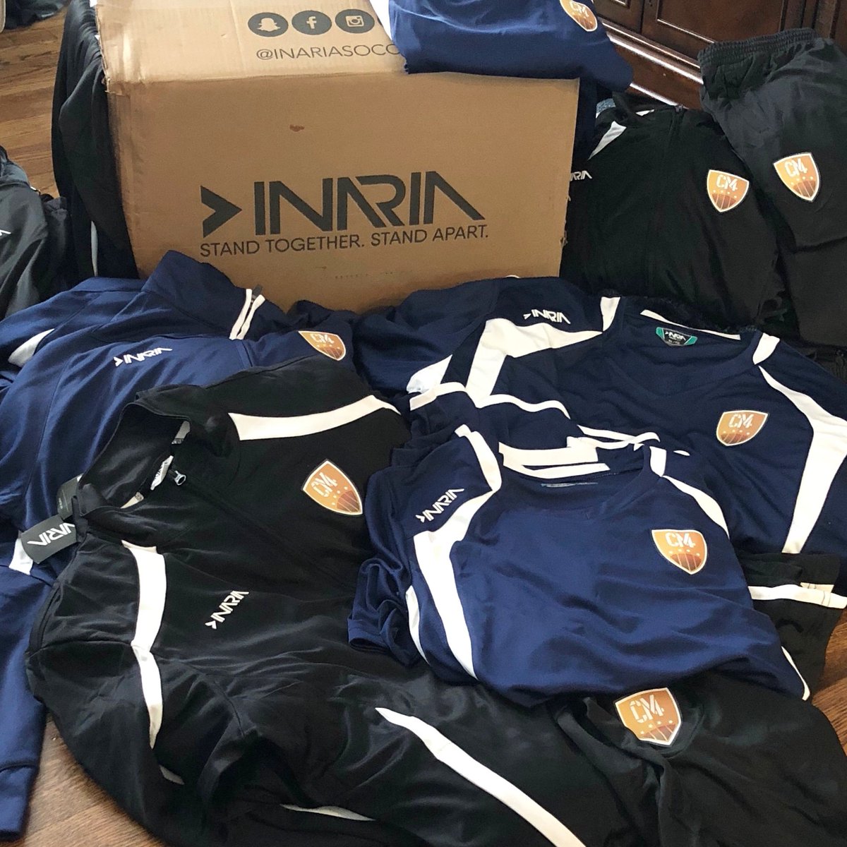 cm4soccer's tweet photo. Big shoutout to @inariasoccer for supplying @cm4soccer trainers and staff with the awesome gear for our upcoming camps. ⚽️⚽️
#CM4Soccer ❎ #inariasoccer https://t.co/eGJlCfoY6M