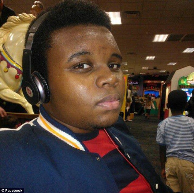haymarketbooks's tweet photo. Mike Brown would have been 22 years old today. https://t.co/68W5CwCwqd