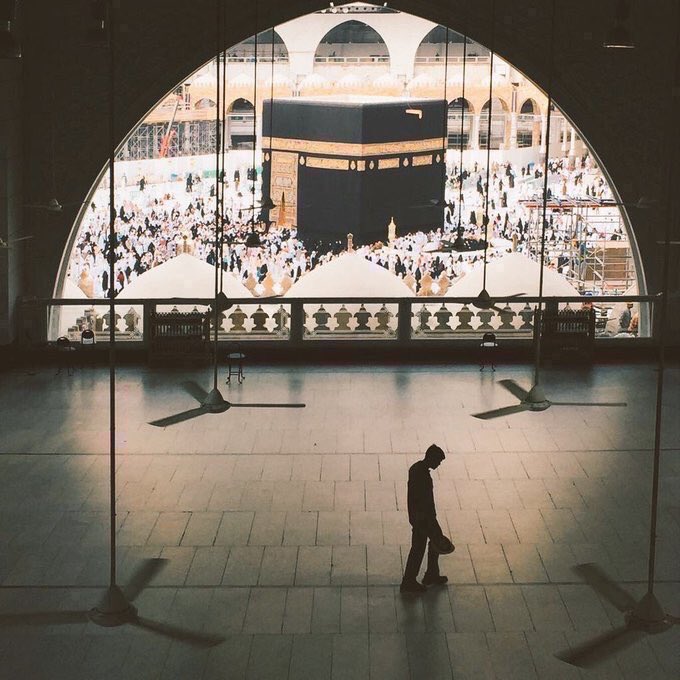 اللهم اكتب لنا زياره بيتك الحرام ❤️'
#رمضان #رمضان_٢٠١٨