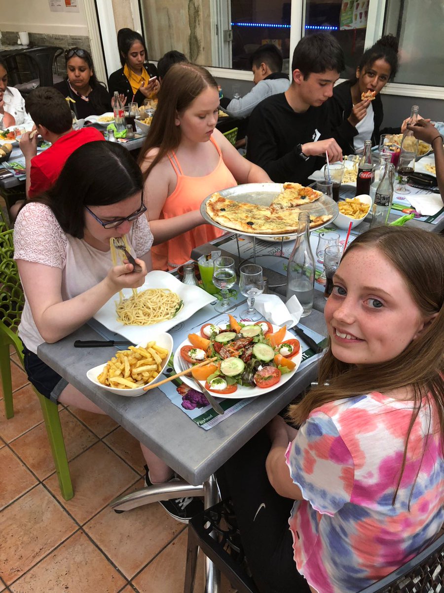 BellahoustonML's tweet photo. The last meal in Marseille. Great to see some healthier/ more adventurous meals being ordered by some. https://t.co/Z5IFvr1Qgp