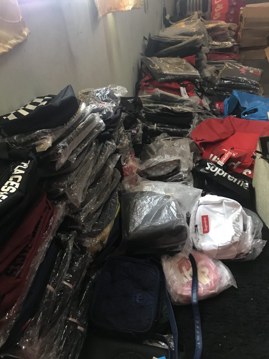 amalina_baharom's tweet photo. DARI ONLINE TAPI TAK DAPAT APA-APA. MEH JOIN DROPSHIP KAMI. BARANG SEMUA PADU GILA TERUK. DAH NAK RAYA GAIS. JOM BUAT SIDE INCOME KAW KAW. FREE JE TAU 💥

TEKAN JE LINK DEKAT BAWAH NIE 👇
https://t.co/0tVm2VvDfn https://t.co/F6av84VqgL