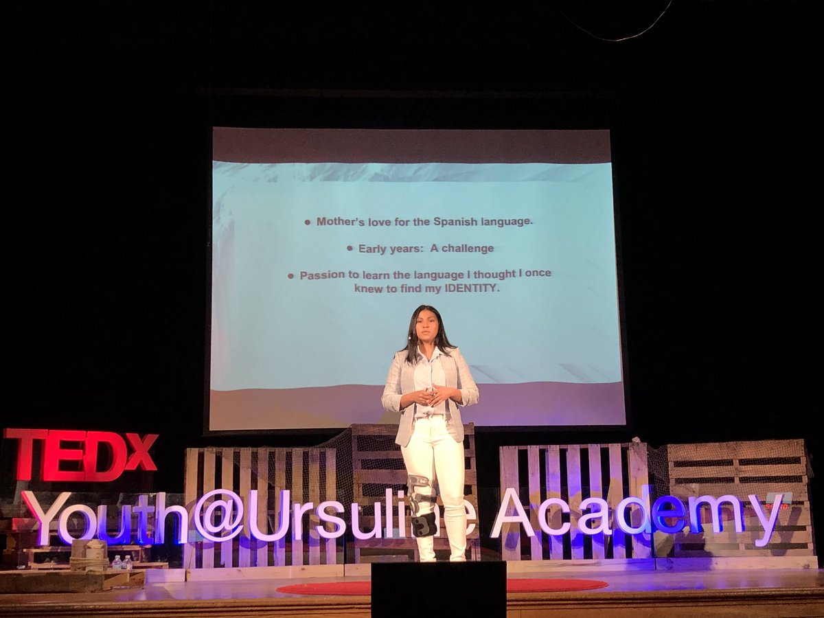 UAwilmington's tweet image. Alondra Posada ‘19 shares her journey through Spanglish in a dual-language life #TedxUA @TEDxYouthUA @UAwilmington #codeswitching